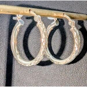 Vintage HAN 3/4" Sterling Silver Diamond Cut Hollow Hoop Pierced Earrings